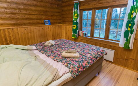 Hännänpää: Legna, Pavimentazione, Pavimento, Mobilia, Pavimento In Legno, Interior Design, Letto A Castello, Camera, Color Legno, Latifoglie