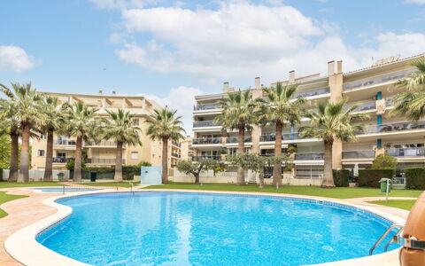Royal Iii: Appartamento, Zona Residenziale, Condominio, Balcone, Hotel