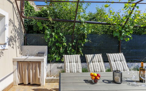 L&V: Mobili Da Esterno, Mobilia, Shade, Vaso Di Fiori, Tavolo Esterno, Sedia, Giardino, Backyard, Terrazza, Struttura Esterna