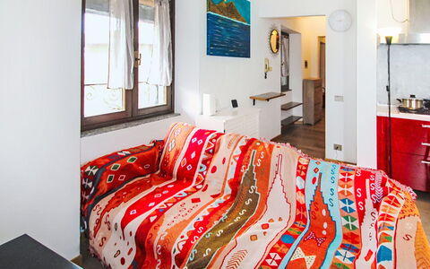 Amarena: Mobilia, Parete, Interior Design, Camera Da Letto, Letto, Legna, Biancheria, Lenzuolo, Tessile, Camera