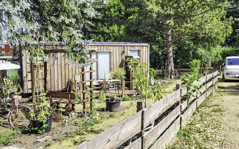 Tiny House Cottage Herbert: Legna, Arbusto, Giardino, Comunita 'Impianto, Area Rurale, Backyard, Villetta, Edifici Giardino, Capannone