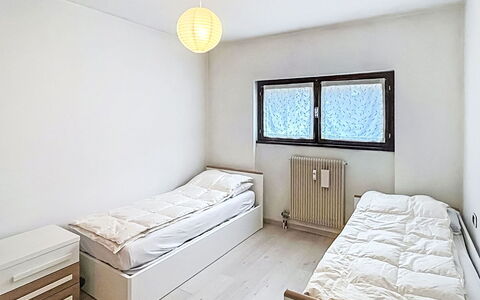 Gaggia: Camera Da Letto, Letto, Legna, Pavimento, Interior Design, Pavimentazione, Bedding, Camera, Lenzuolo, Soffitto
