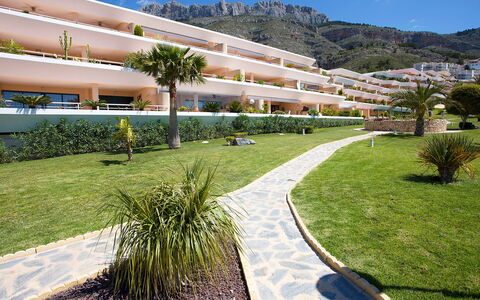 Altea 649: Cielo, Pianta, Giorno, Costruzione, Urban Design, Architettura, Lotto, Manto Stradale, Zona Residenziale, Biome