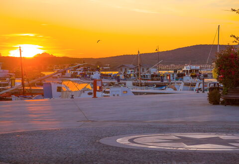 Smeralda Apartment: Cielo, Crepuscolo, Afterglow, Orizzonte, Tramonto, Alba, Sera, Marina, Arancia, Luce Del Sole