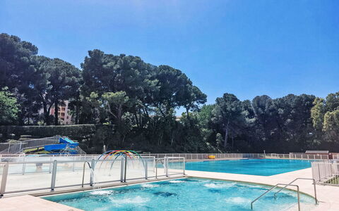 Palmier: Piscina, Albero, Ricorrere, Materiale Composito, Resort Citta ', Terme, Shade, Centro Ricreativo, Hotel