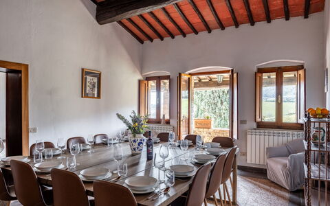 Podere le Lune with Pool, San Gimignano: Mobilia, Interior Design, Tavolo, Sedia, Casa, Camera, Soffitto, Cucina & Sala Da Pranzo Tavolo, Sala Da Pranzo, Color Legno