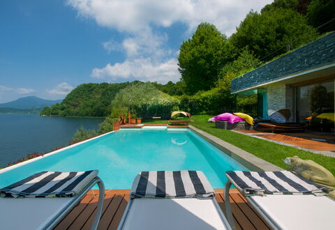 Isa Villa: Piscina, Costiera E Morfologie Oceanic, Ricorrere, Lago, Costa, Tropici, Eco Hotel, Suono, Serbatoio