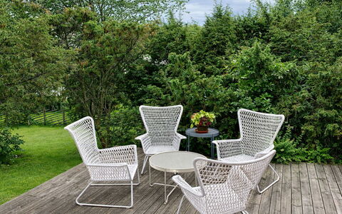 Ringenäs: Mobilia, Shade, Portico, Sedia, Mobili Da Esterno, Struttura Esterna, Eco Hotel, Balcone, Pergola, Deck