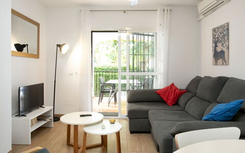 Valparaiso: Mobilia, Interior Design, Pavimentazione, Pavimento, Soffitto, Soggiorno, Camera, Casa, Divano, Sedia