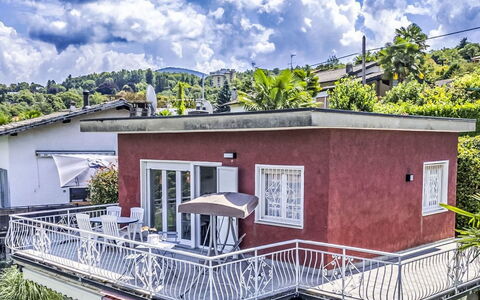 Terrazza Ninì: Tetto, Casa, Casa, Zona Residenziale, Balcone, Portico, Villetta, Estate, Cortile, Villa