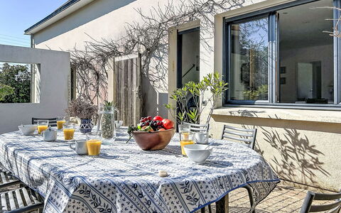 Kervourden: Mobilia, Sedia, Tavolo, Tovaglia, Cucina & Sala Da Pranzo Tavolo, Mobili Da Esterno, Tavolo Esterno, Biancheria, Sala Da Pranzo, Ristorante