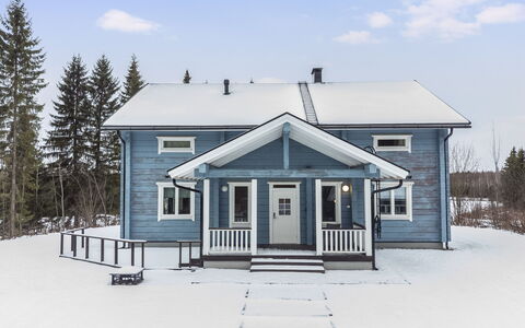 Villa Ulperi: Legna, Villetta, Casa, Casa, Porta, Latifoglie, Edifici Giardino, Color Legno, Log Cabin, Plank