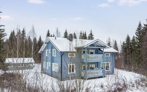 Villa Ulperi: Legna, Villetta, Casa, Casa, Porta, Latifoglie, Edifici Giardino, Color Legno, Log Cabin, Plank