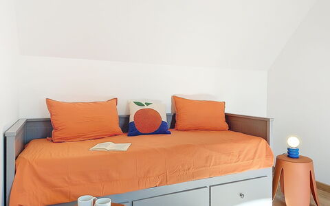 Magdanela: Mobilia, Interior Design, Tessile, Camera, Pavimento, Illuminazione, Cuscino, Lancia Cuscino, Cuscino, Casa