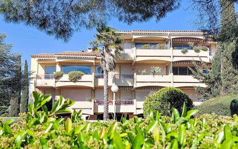 Les Jardins du Soleil: Appartamento, Balcone, Hacienda, Hotel, Shade, Ricorrere, Villa, Dimora, Eco Hotel