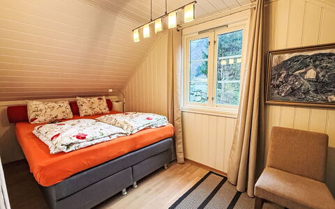 Ese Panorama: Camera Da Letto, Interior Design, Legna, Letto, Lenzuolo, Pavimento, Soffitto, Camera, Pavimentazione, Bedding