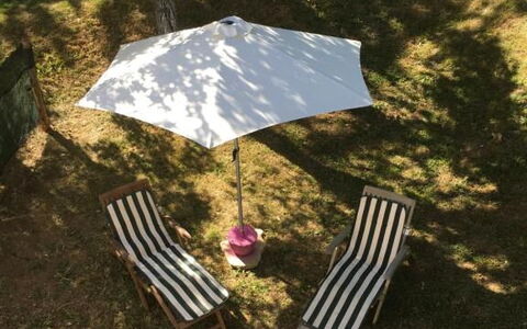Apartment, Garden, Beigua Unesco Global Geopark: Ombrello, Mobilia, Mobili Da Esterno, Shade, Sedia, Giardino, Tavolo Esterno, Prato, Tempo Libero, Backyard