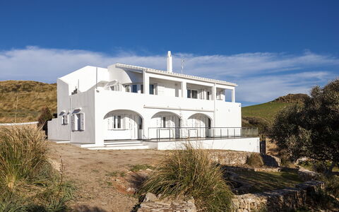 Sa Blanca: Shade, Appartamento, Balcone, Landscaping, Cortile, Mobili Da Esterno, Villa