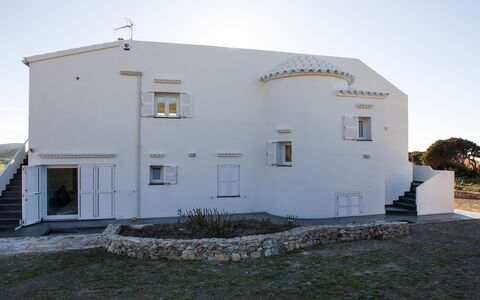 Sa Blanca: Shade, Appartamento, Balcone, Landscaping, Cortile, Mobili Da Esterno, Villa