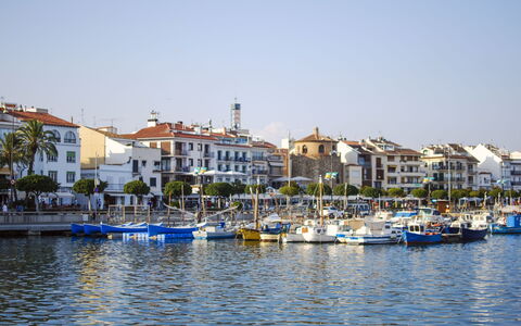 Cambrils 62: Shade, Appartamento, Balcone, Landscaping, Cortile, Mobili Da Esterno, Villa