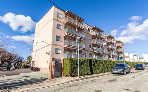 Ponderosa: Shade, Appartamento, Balcone, Landscaping, Cortile, Mobili Da Esterno, Villa