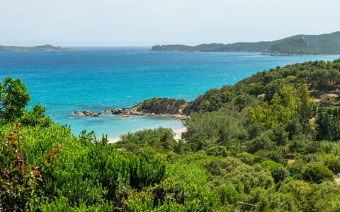 Casetta nel Blu: Blu, Acqua, Corpo D'Acqua, Risorse Idriche, Costa, Costiera E Morfologie Oceanic, Mare, Paesaggio Naturale, Spiaggia, Promontorio