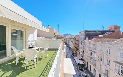 Cartagena 10: Appartamento, Architettura, Zona Residenziale, Condominio, Materiale Composito, Urban Design, Balcone, Uso Misto, Shade