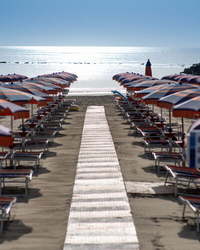 Residence Villarosa Pool and Beach