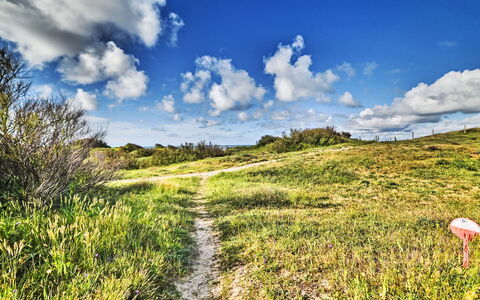 Les Cariatides 6: Cielo, Blu, Nube, Verde, Erba, Ambiente Naturale, Pascolo, Vegetazione, Ecoregione, Paesaggio Naturale