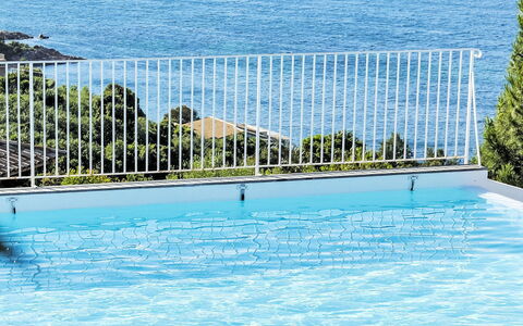 Porto Vecchio 670: Zona Residenziale, Piscina, Ricorrere, Shade, Mobili Da Esterno, Hacienda, Eco Hotel, Villa, Hotel