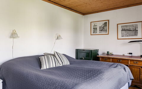 Villshärad: Letto, Camera Da Letto, Interior Design, Lenzuolo, Bedding, Mobilia, Legna, Pavimento, Pavimentazione, Soffitto