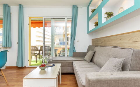 Rioplata: Interior Design, Mobilia, Pavimentazione, Legna, Pavimento, Camera, Appartamento, Soffitto, Casa, Soggiorno