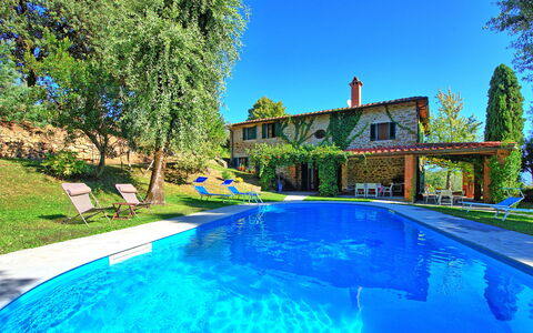 Villa Ulivacci: Blu, Piscina, Ricorrere, Estate, Hacienda, Eco Hotel, Villetta, Giardino, Tempo Libero, Villa