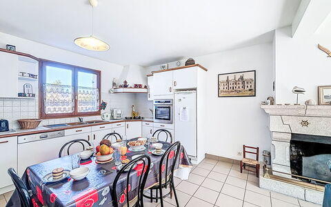 Maison Goh Lannec: Mobilia, Mobili Da Esterno, Tavolo, Sedia, Tavolo Esterno, Giardino, Cucina & Sala Da Pranzo Tavolo, Terrazza, Ristorante, Vaso Di Fiori