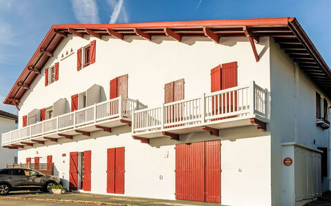 Barasteguia: Mobilia, Mobili Da Esterno, Tavolo, Sedia, Tavolo Esterno, Giardino, Cucina & Sala Da Pranzo Tavolo, Terrazza, Ristorante, Vaso Di Fiori