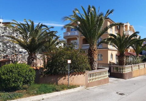 Pula 190: Mobilia, Mobili Da Esterno, Tavolo, Sedia, Tavolo Esterno, Giardino, Cucina & Sala Da Pranzo Tavolo, Terrazza, Ristorante, Vaso Di Fiori