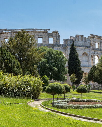 Pula 190