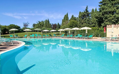 Cinquantina: Mobilia, Mobili Da Esterno, Tavolo, Sedia, Tavolo Esterno, Giardino, Cucina & Sala Da Pranzo Tavolo, Terrazza, Ristorante, Vaso Di Fiori