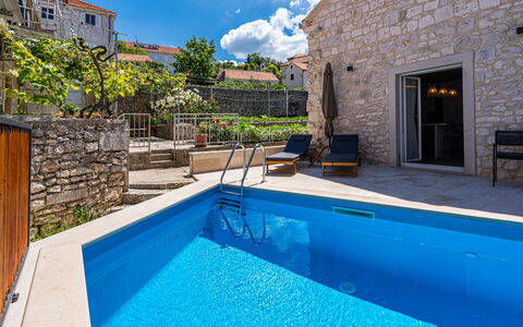 Nina: Blu, Piscina, Ricorrere, Villetta, Eco Hotel, Estate, Villa, Muro ​​Di Pietra, Resort Citta ', Terme