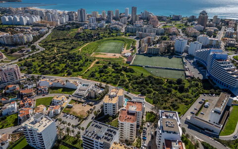 Vista Park Residence: Arbusto, Casa, Casa, Estate, Dimora, Casa Storica, Villa, Raccordo