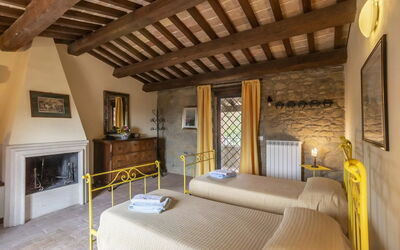 Alloggio:&nbsp;Agello