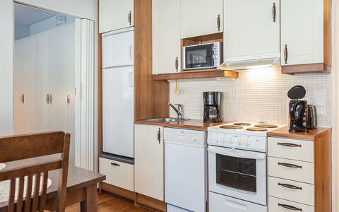 Point Vale 2 As 2: Mobilia, Pavimentazione, Cabinetry, Apparecchio Major, Interior Design, Legna, Cucina, Elettrodomestico Da Cucina, Controsoffitto, Pavimento