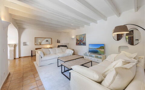 Can Cabana: Mobilia, Divano, Interior Design, Pavimentazione, Soffitto, Pavimento, Casa, Soggiorno, Camera, Appartamento