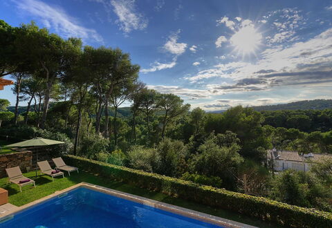 Villa Crab: Piscina, Eco Hotel, Valdiviana Temperate Rain Forest