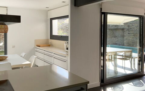Villa Luisa: Mobilia, Interior Design, Pavimentazione, Legna, Casa, Pavimento, Soffitto, Cucina, Controsoffitto, Illuminazione