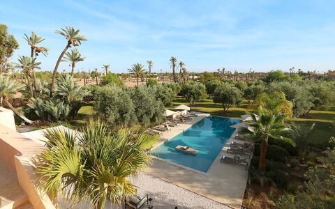 Villa Eleganza: Piscina, Ricorrere, Riflessione, Mobili Da Esterno