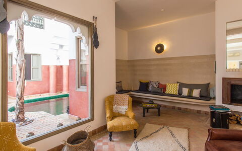 Riad Special: Parete, Pavimentazione, Pavimento, Interior Design, Casa, Soffitto, Camera, Color Legno, Soggiorno