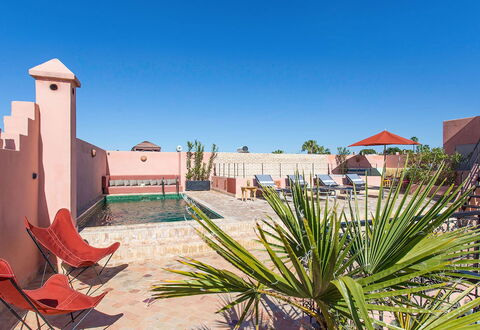 Riad Special: Hacienda, Estate, Mobili Da Esterno, Cortile, Landscaping, Villa, Vaso Di Fiori, Hotel, Piscina