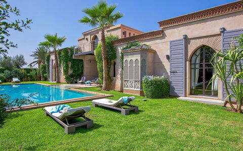 Villa Orange Trees: Piscina, Ricorrere, Estate, Terme, Dimora, Hacienda, Giochi D'Acqua, Giardino, Cortile, Villa