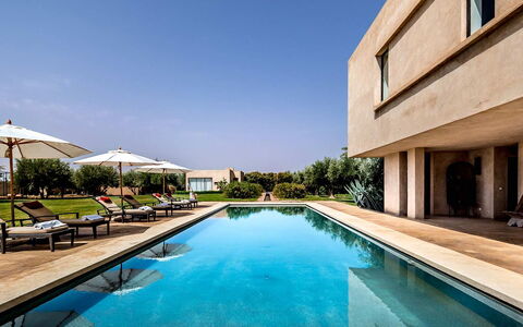 Villa Noria: Piscina, Ricorrere, Reflecting Pool, Estate, Giochi D'Acqua, Riflessione, Villa, Landscaping, Terme